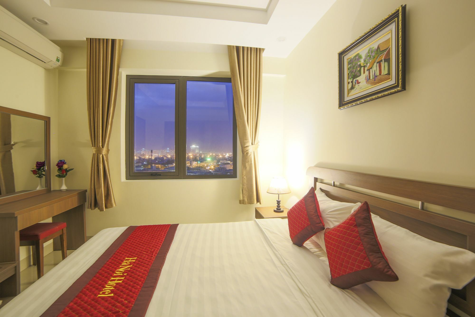 Ha Noi Hotel Da Nang Exterior photo